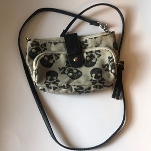 Skull an crossbones small crossbody purse bag